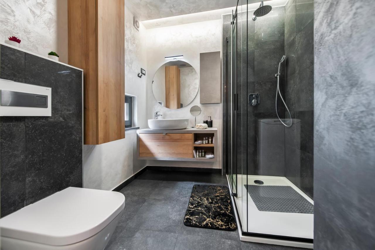 Dc II Downtown Apartment Rovigno Esterno foto