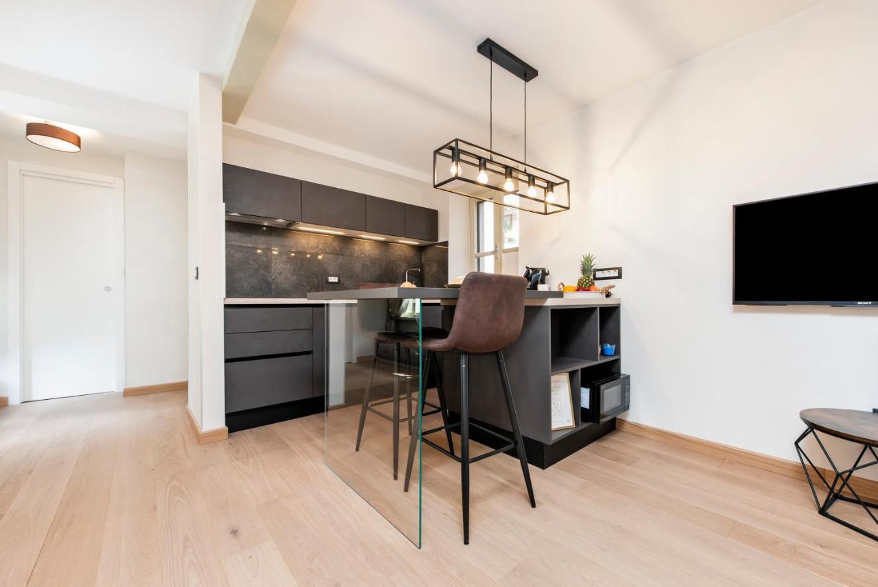 Dc II Downtown Apartment Rovigno Esterno foto
