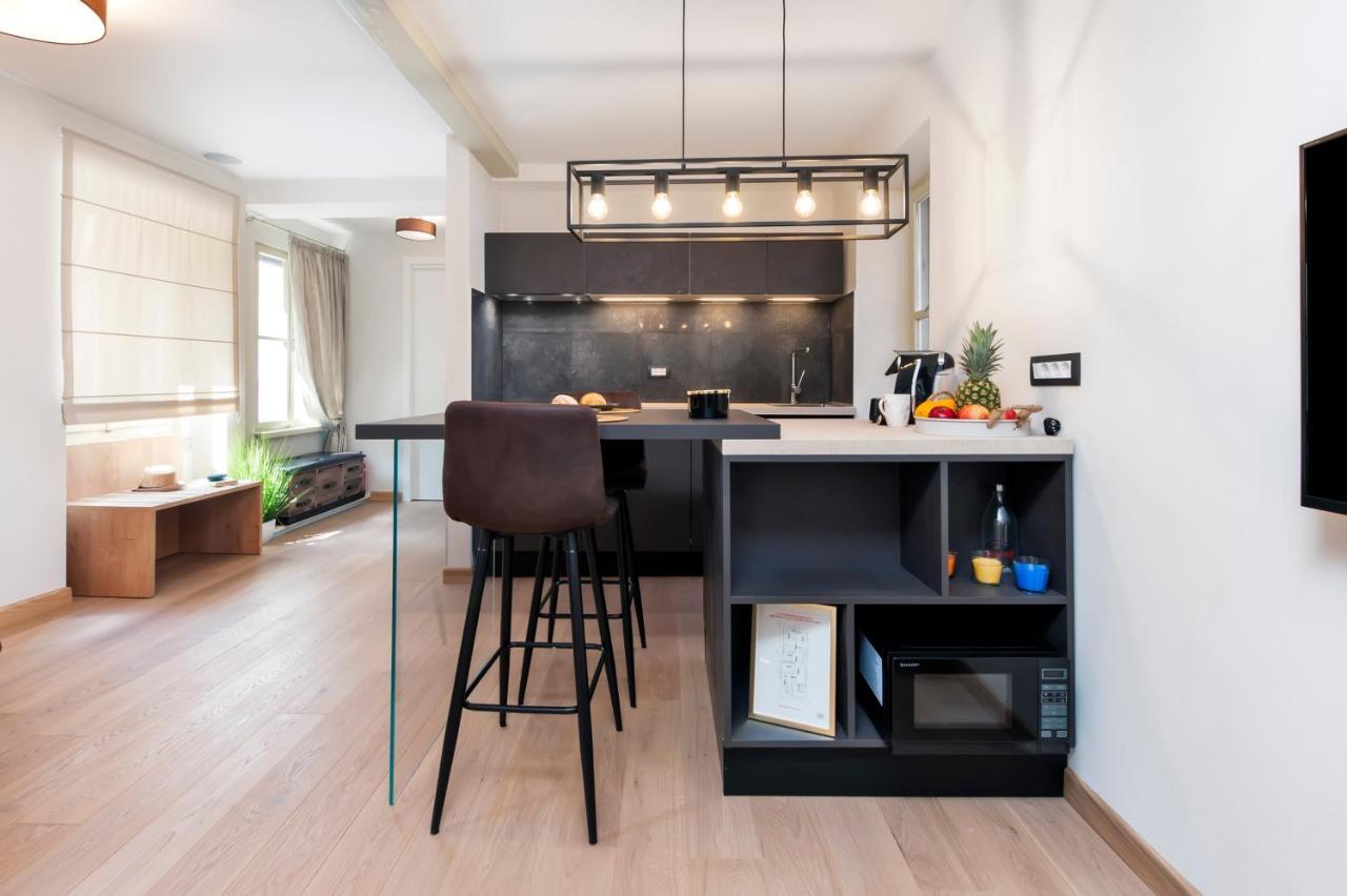 Dc II Downtown Apartment Rovigno Esterno foto